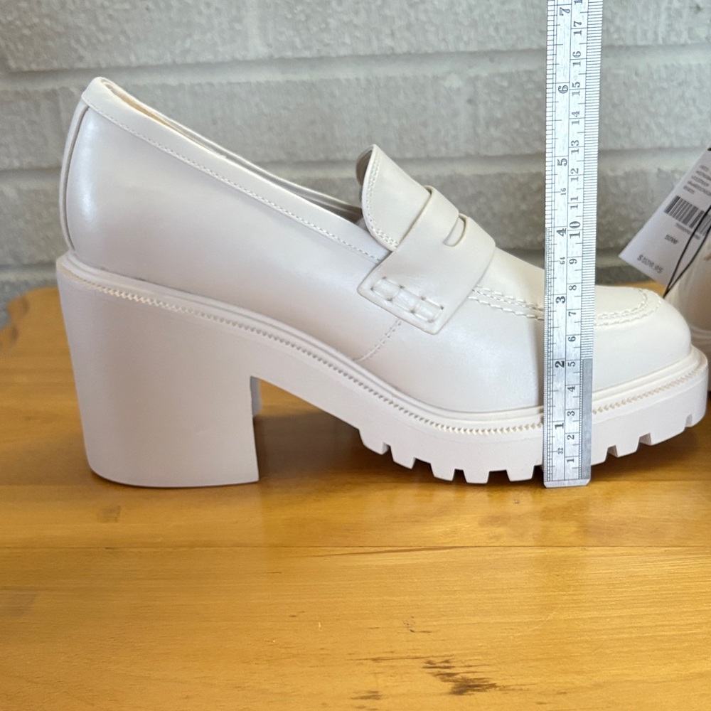 Lane Bryant Dream Cloud Cream Lug Sole Chunky Heel Platform Penny Loafers 10W - Picture 4 of 8